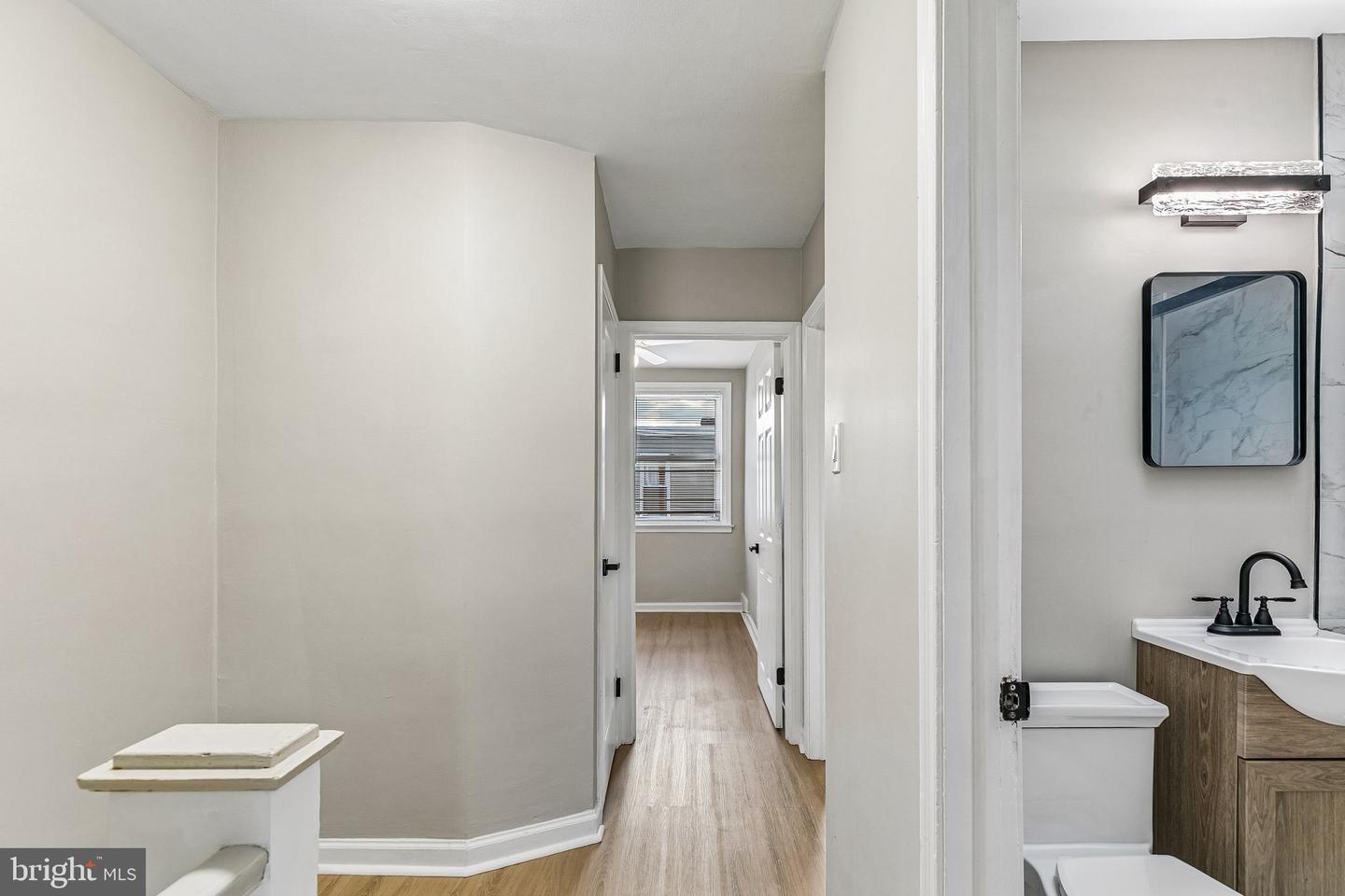 4022 Benner St Property Photo 14