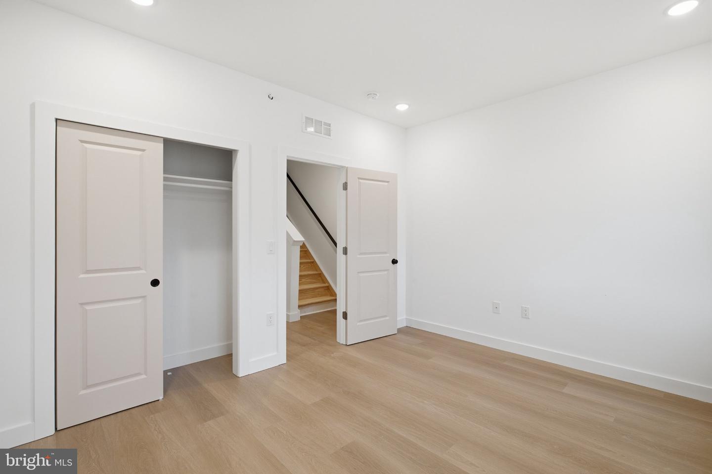 2449 N 6th St #2 Property Photo 19