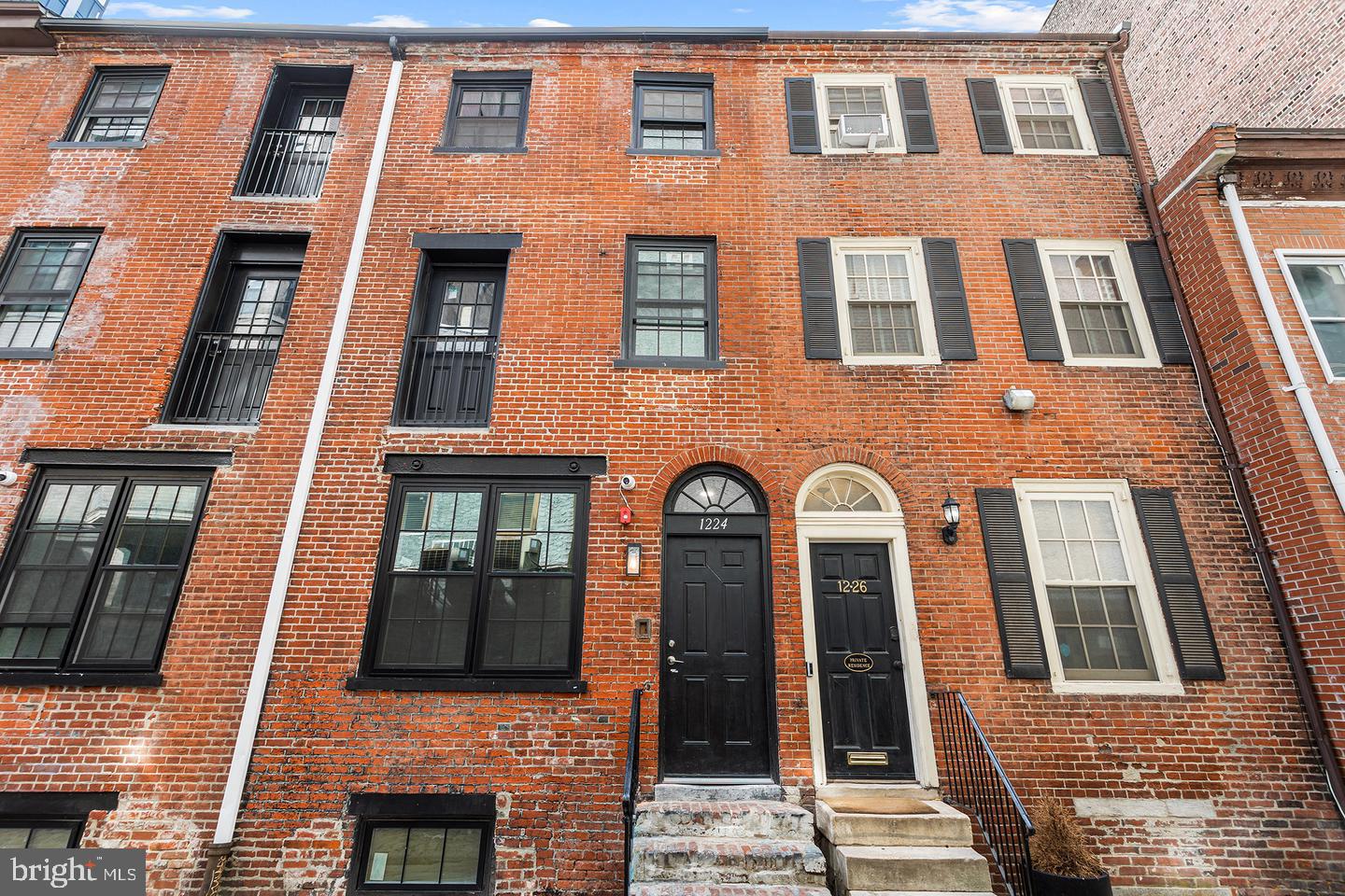 1224-00 CHANCELLOR ST #2 Property Photo 1