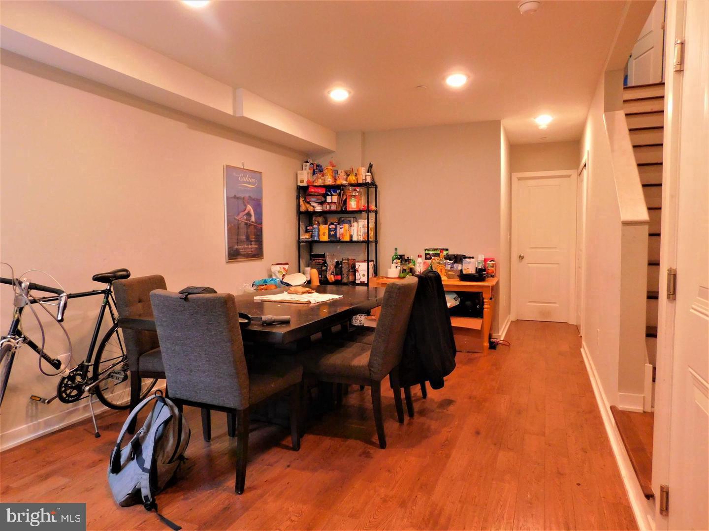 1744 N 16th St #c Property Photo 4
