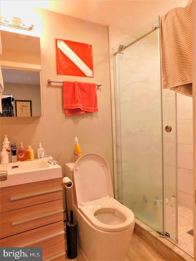 1744 N 16th St #c Property Photo 8