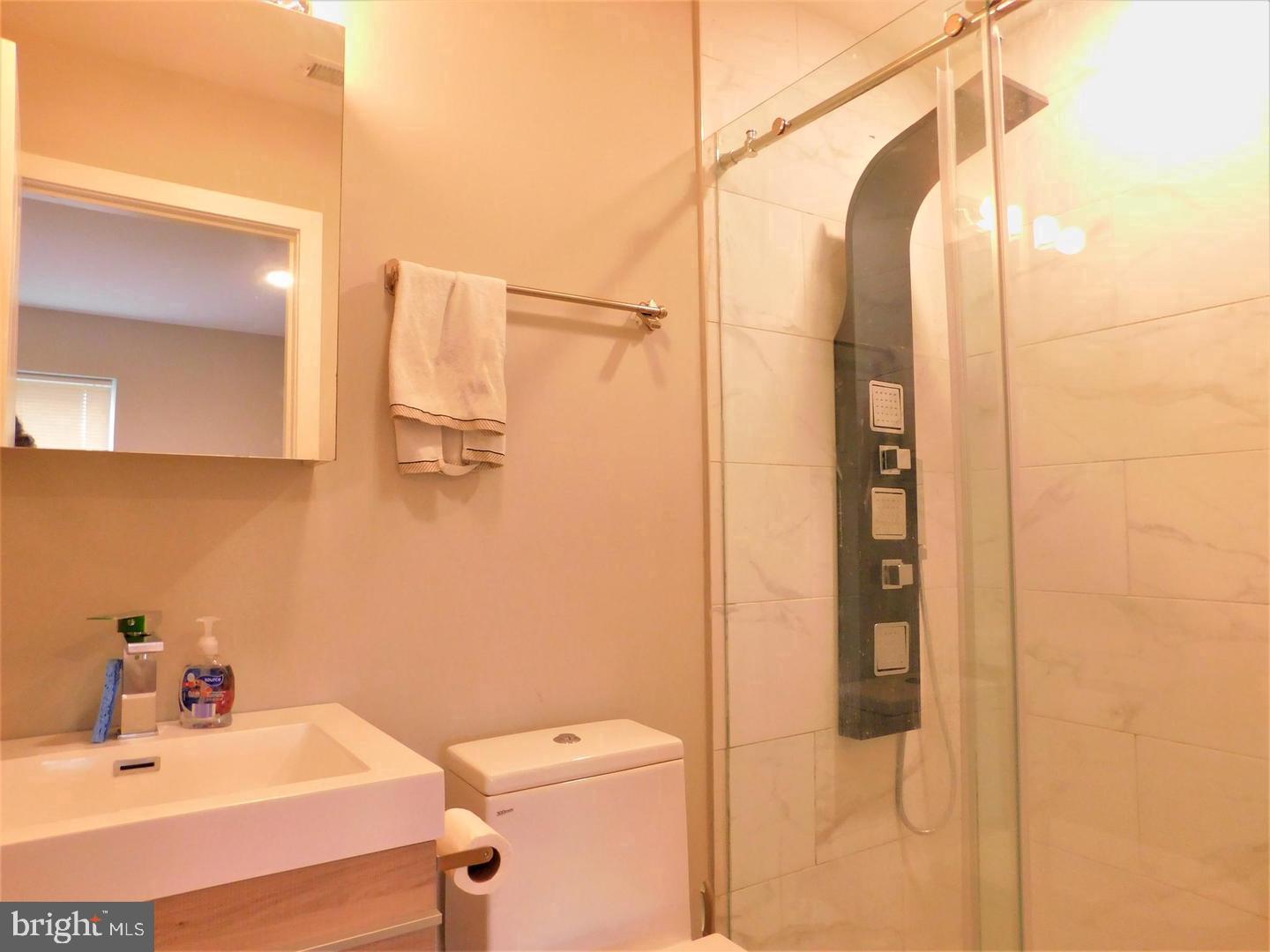 1744 N 16th St #c Property Photo 18