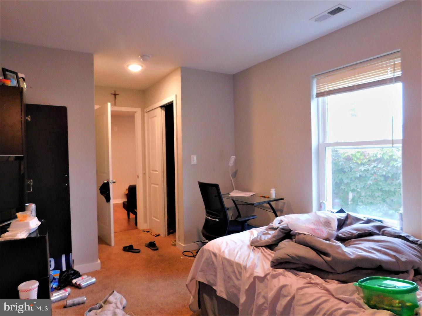 1744 N 16th St #c Property Photo 32