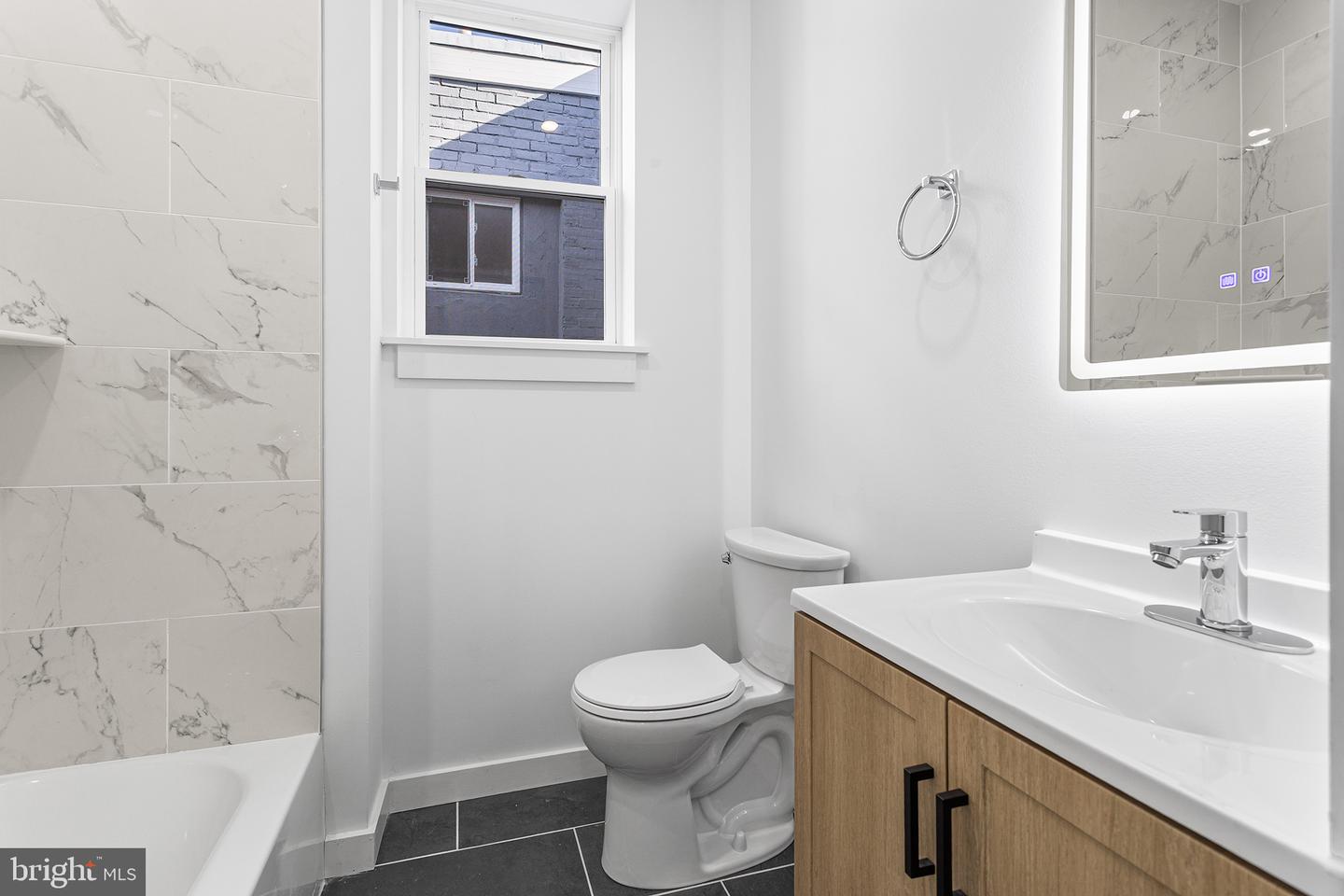 1824 S 21st St #2 Property Photo 12