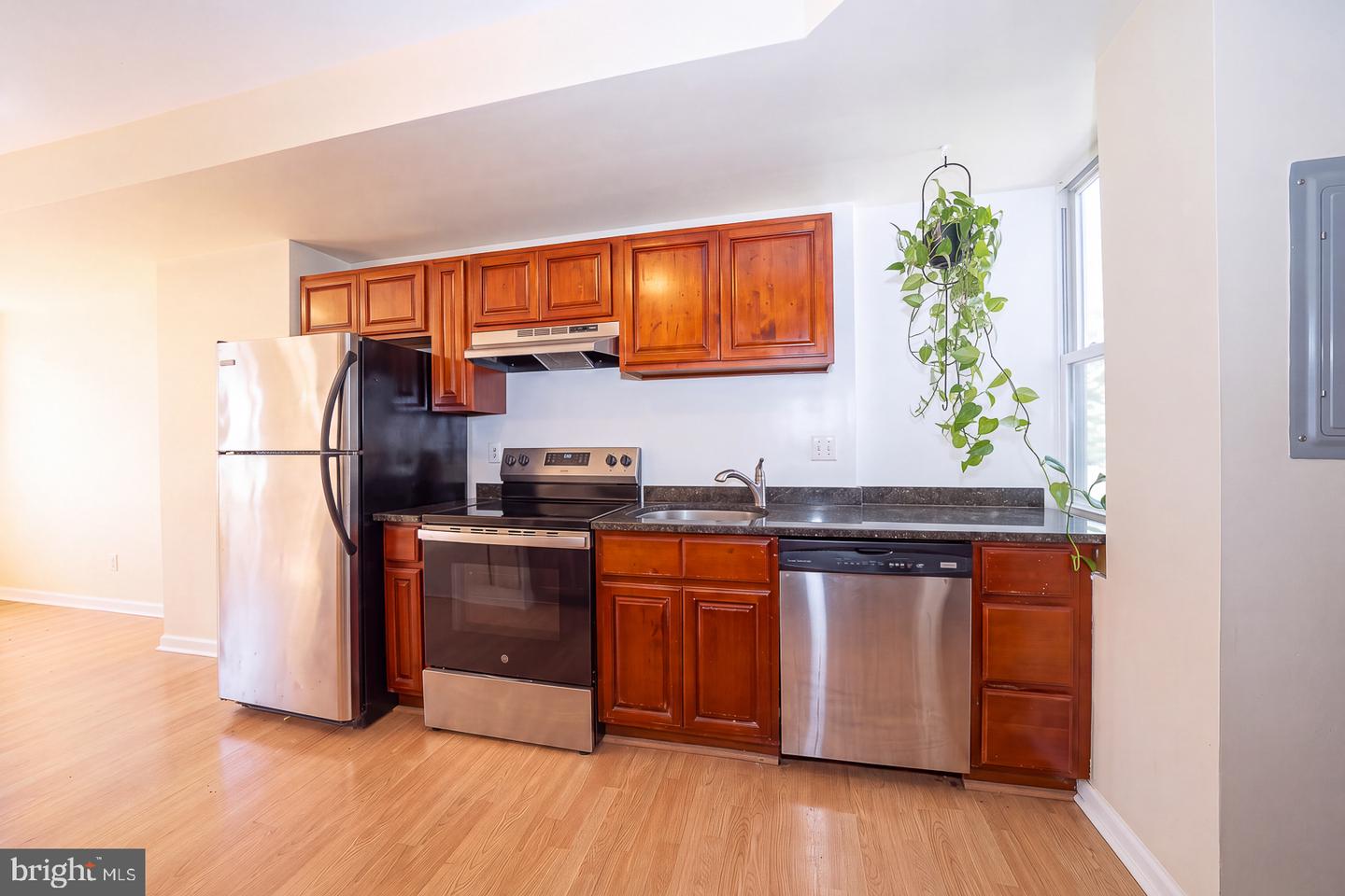 1827 Ginnodo St Property Photo 11