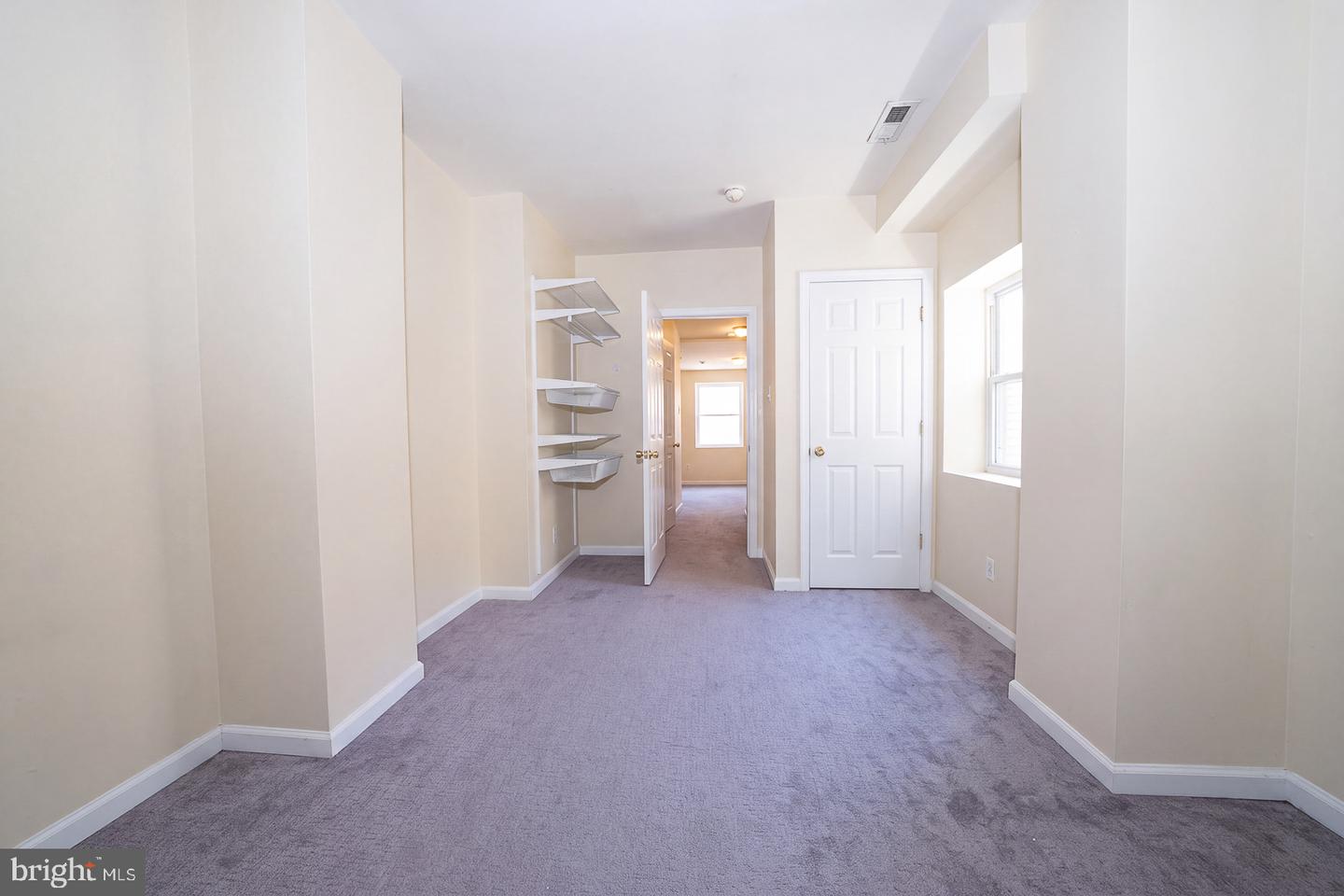 1827 Ginnodo St Property Photo 16