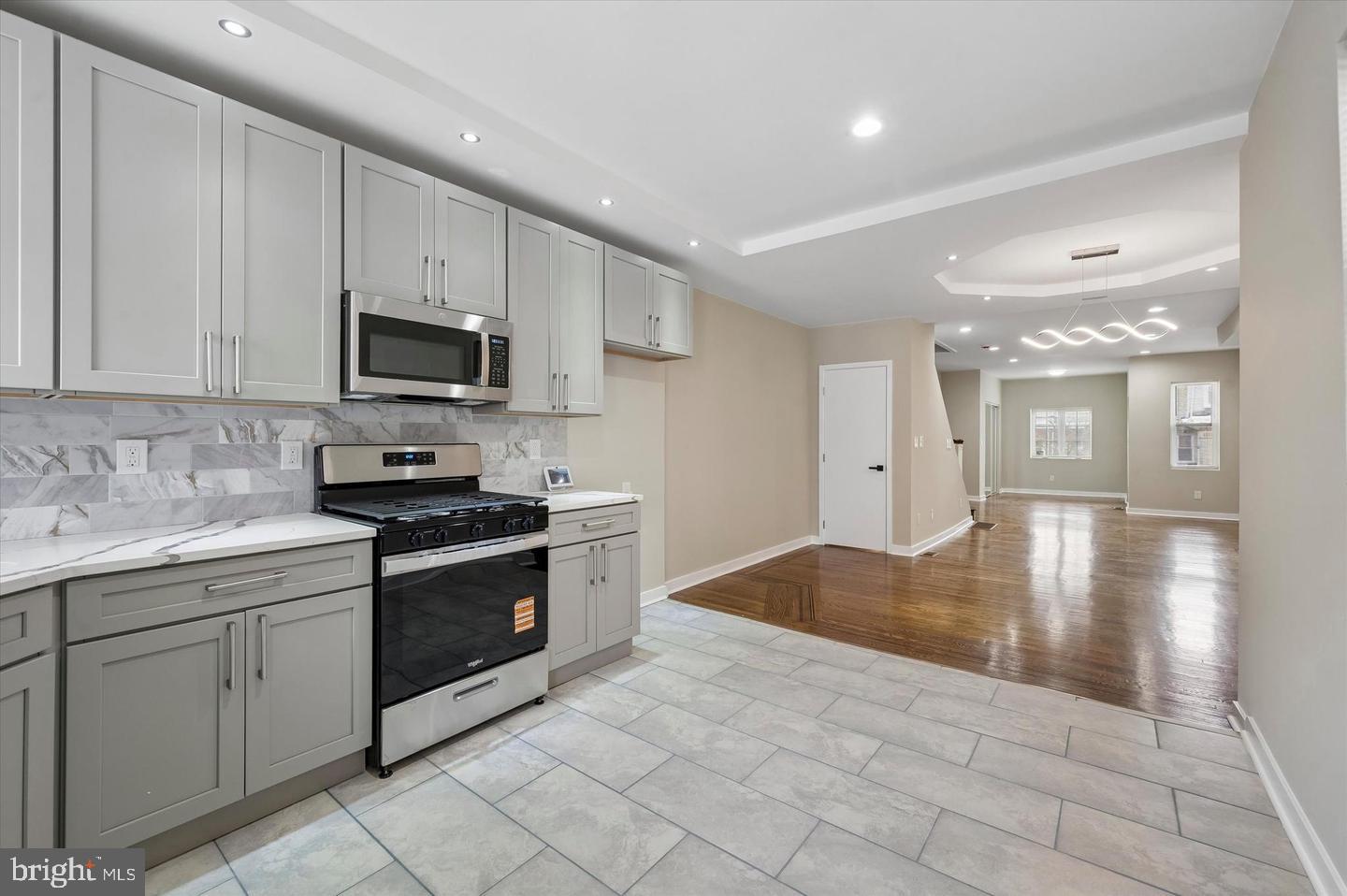 6221 Gardenia St Property Photo 2