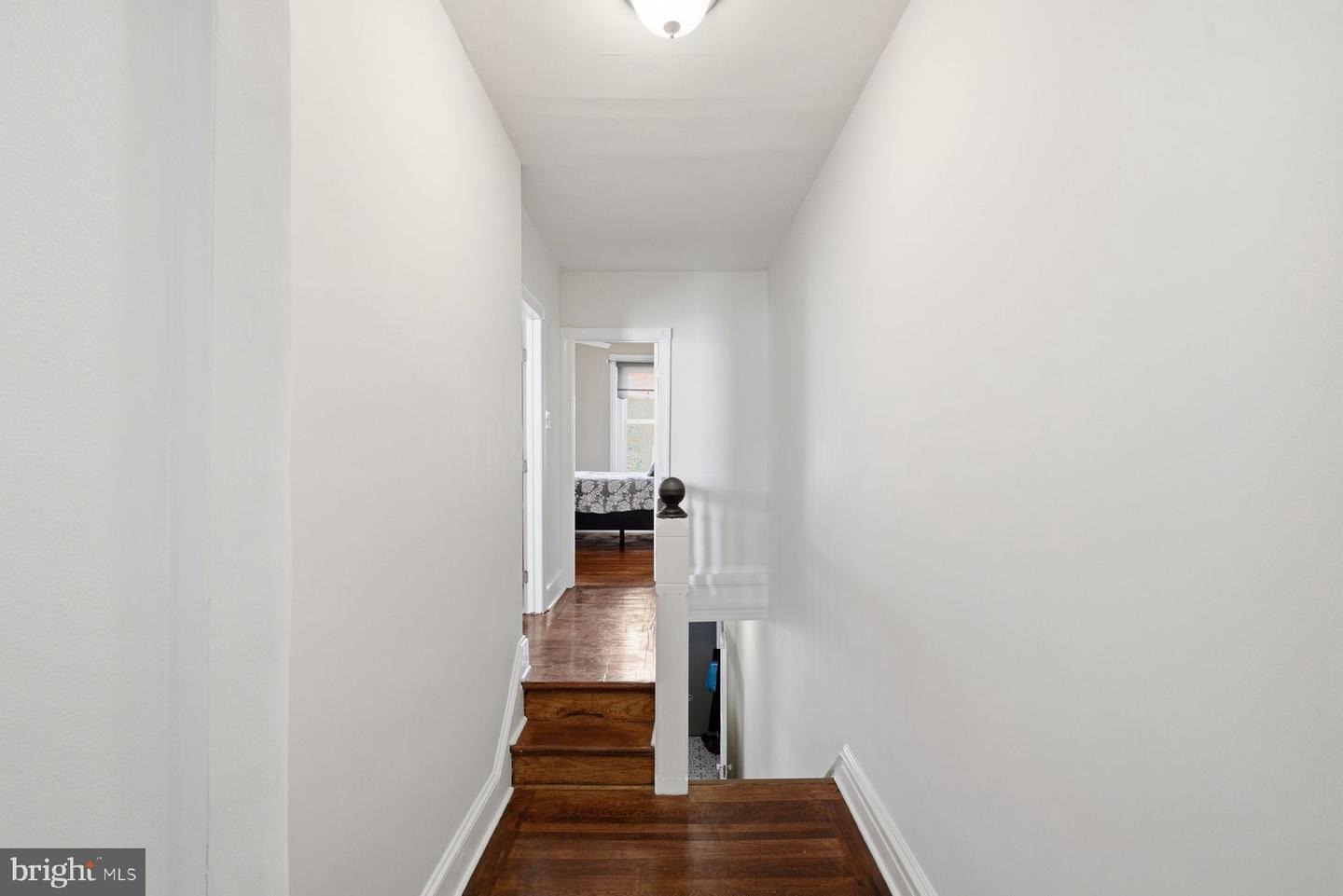 2940 W Girard Ave Property Photo 14