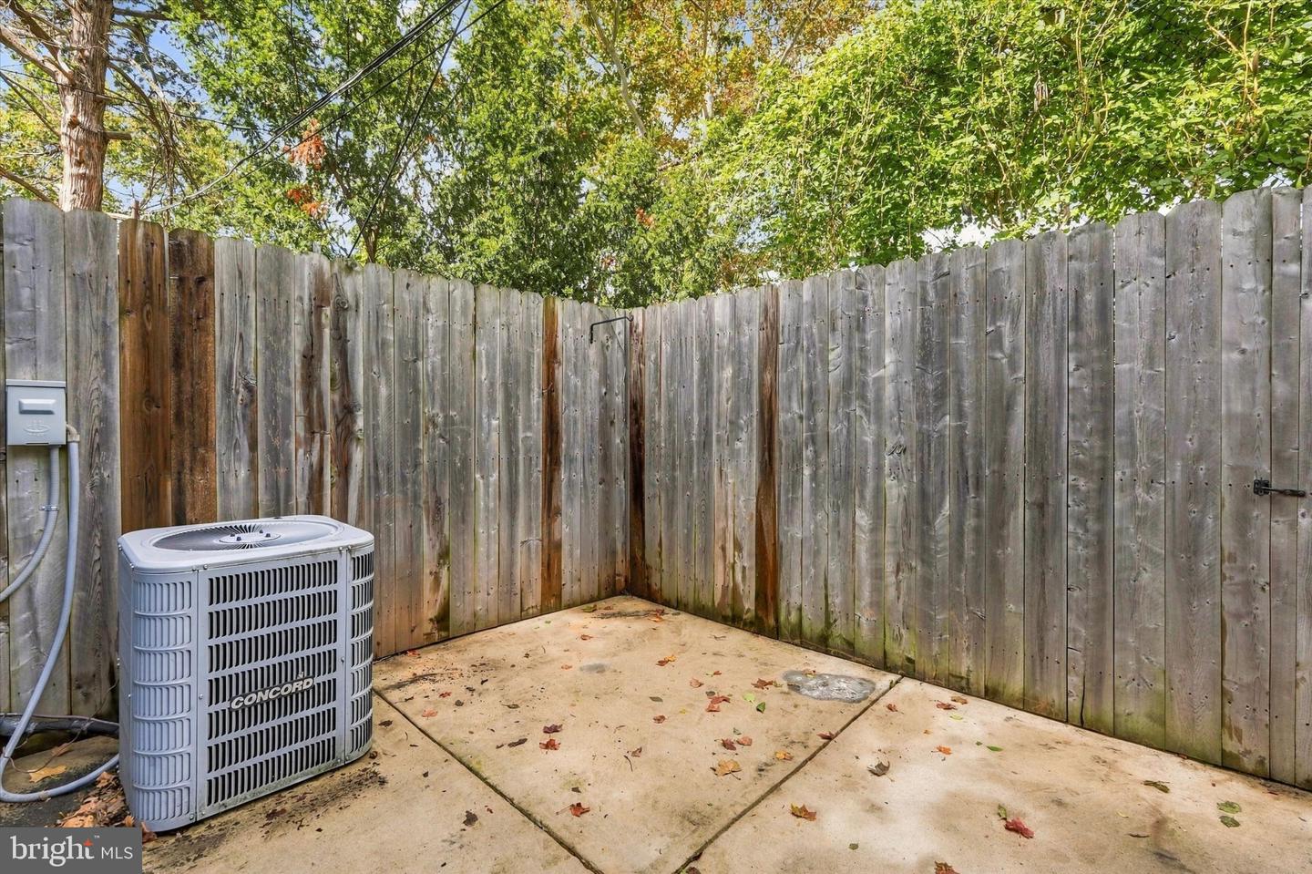 131 W Wilt St Property Photo 25