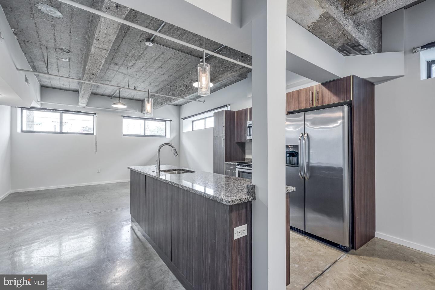 4800 BROWN ST #UNIT 103 Property Photo 1