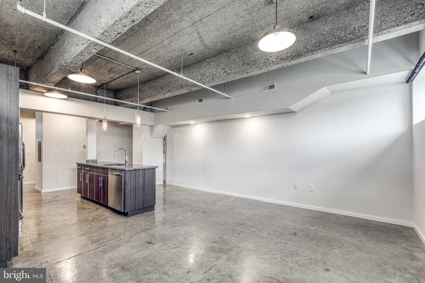 4800 Brown St #unit 103 Property Photo 5