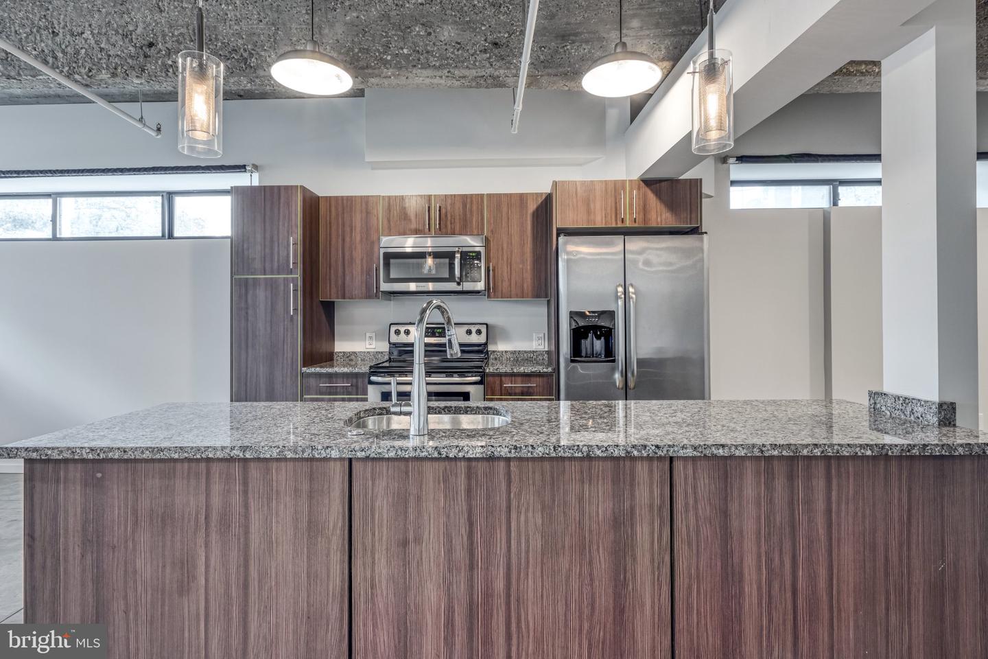4800 Brown St #unit 103 Property Photo 8