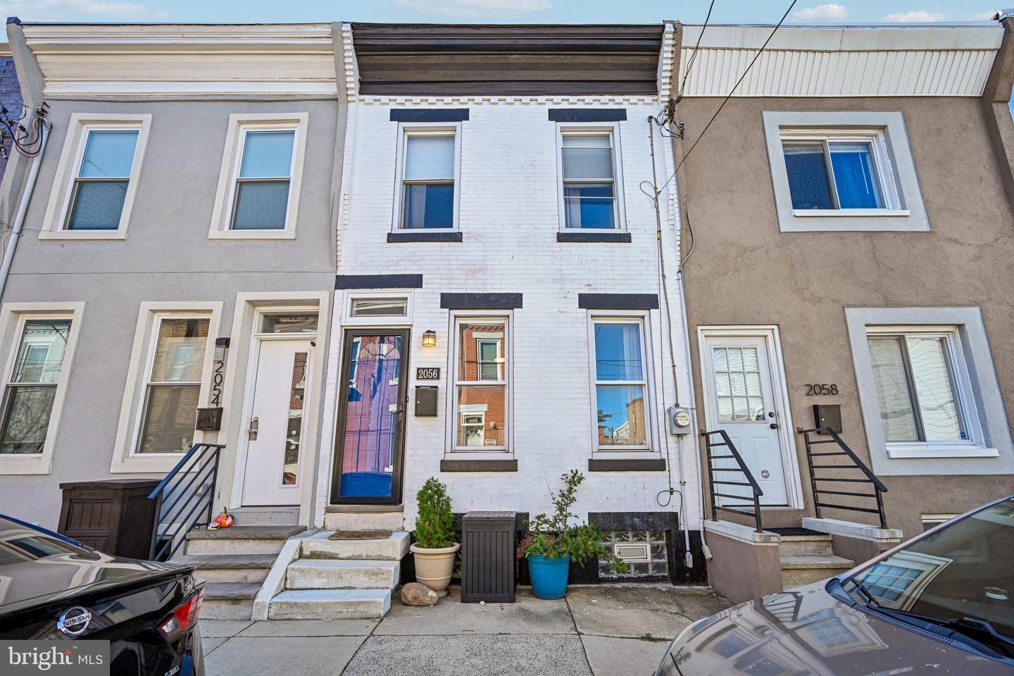 2056 PIERCE ST Property Photo 1