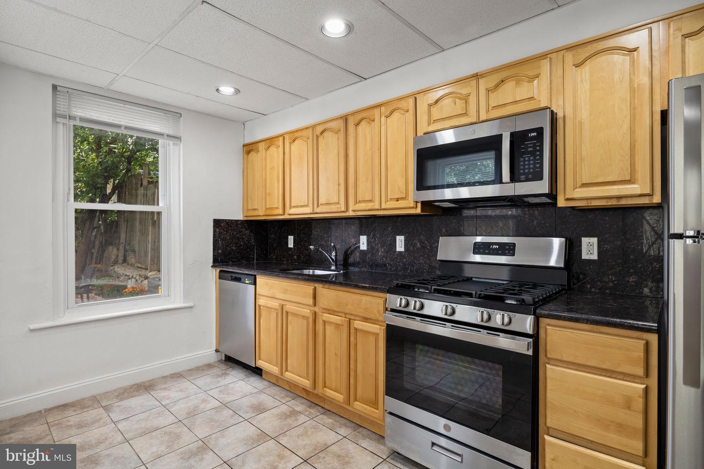 206 Baldwin St Property Photo 10