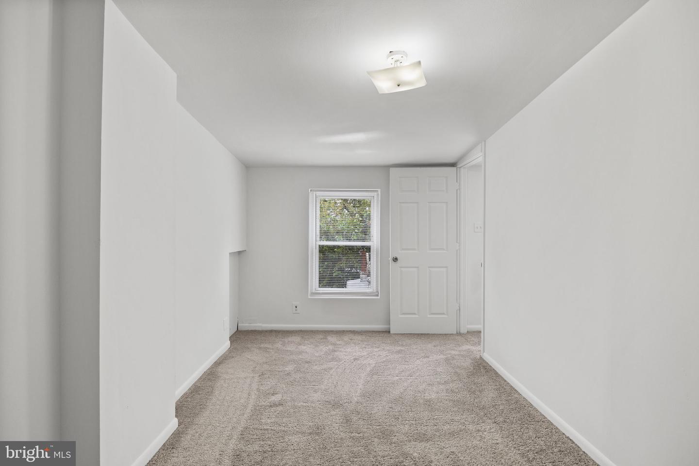 206 Baldwin St Property Photo 27