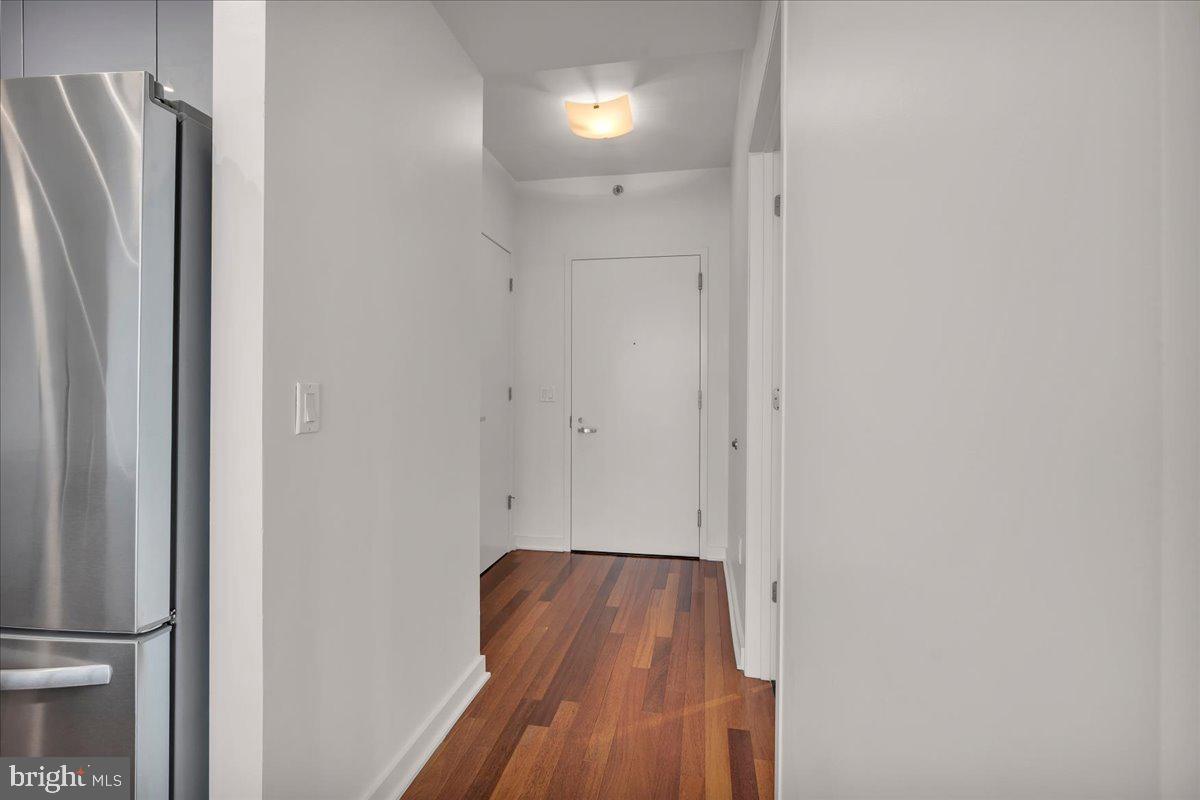 2101 Market #3704 Property Photo 5