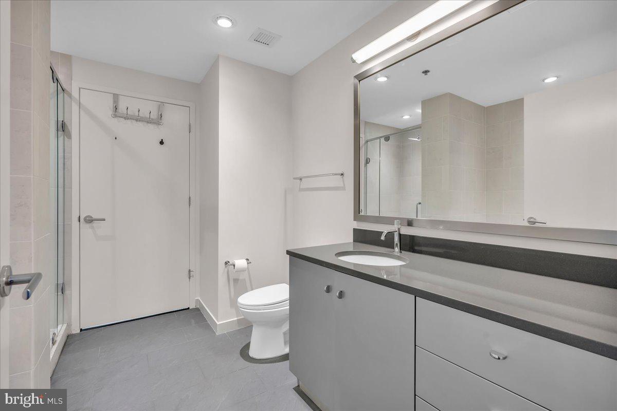 2101 Market #3704 Property Photo 22
