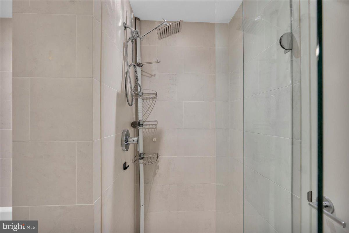 2101 Market #3704 Property Photo 23
