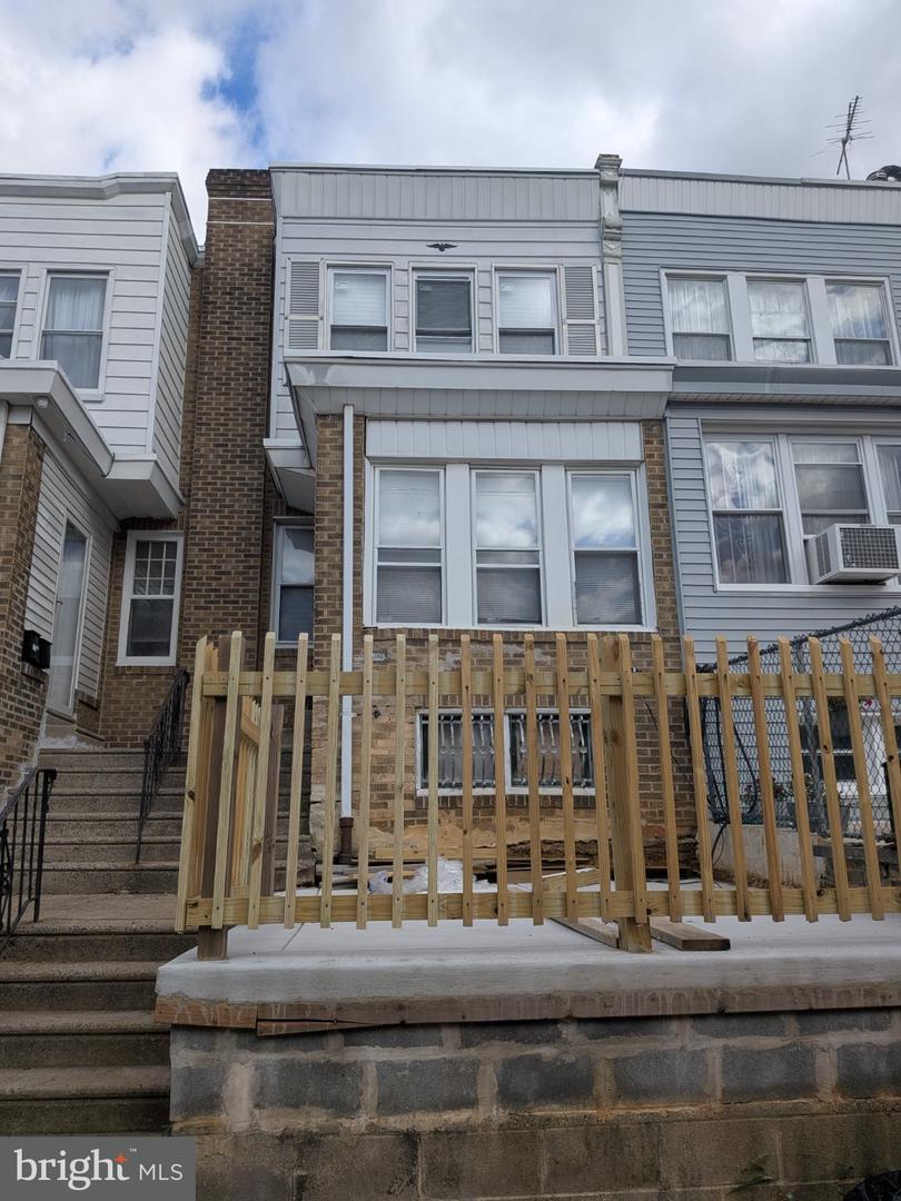 4721 RORER ST Property Photo 1