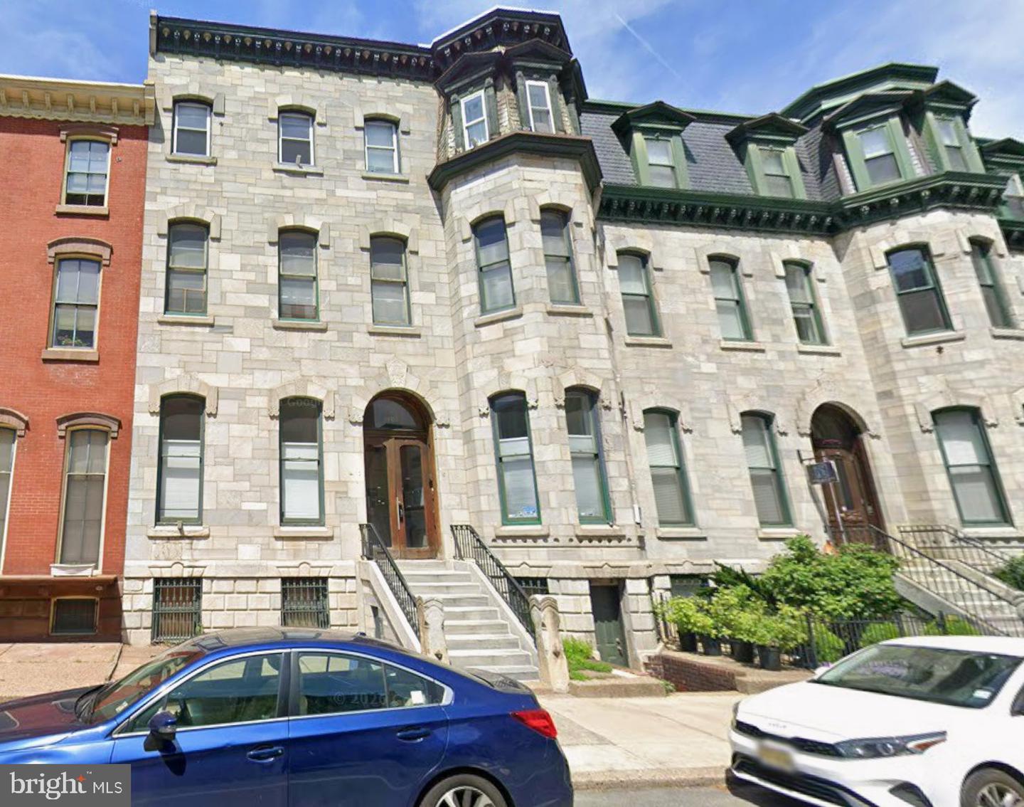 1905 SPRING GARDEN ST #3R Property Photo 1