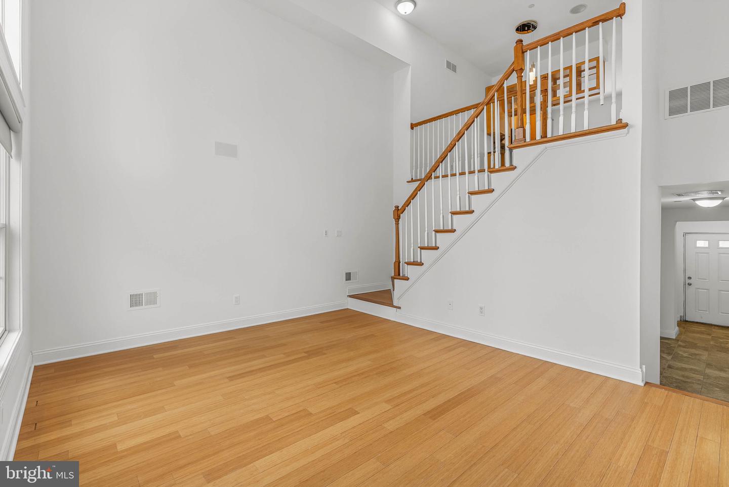 1007 N 3rd St #d Property Photo 2
