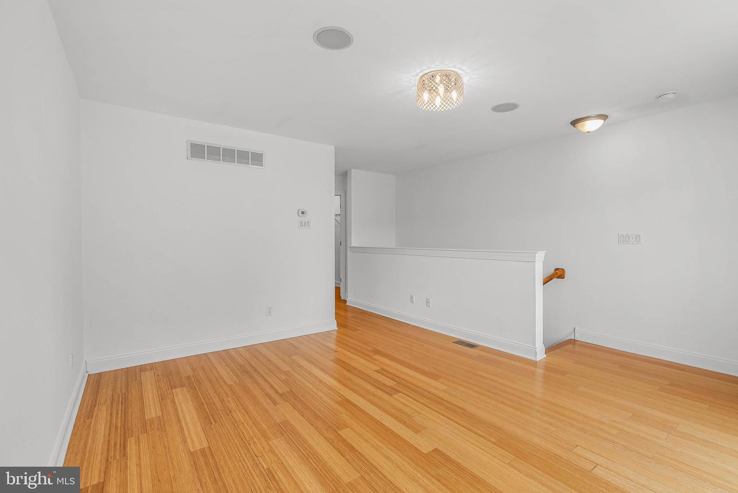1007 N 3rd St #d Property Photo 15