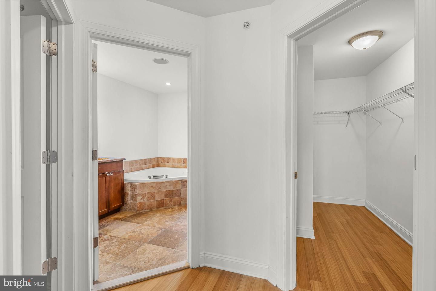 1007 N 3rd St #d Property Photo 16