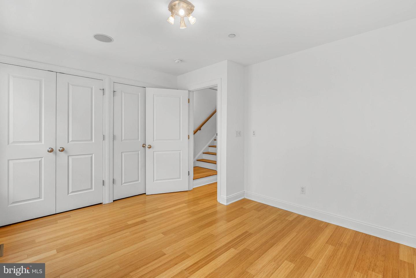 1007 N 3rd St #d Property Photo 23