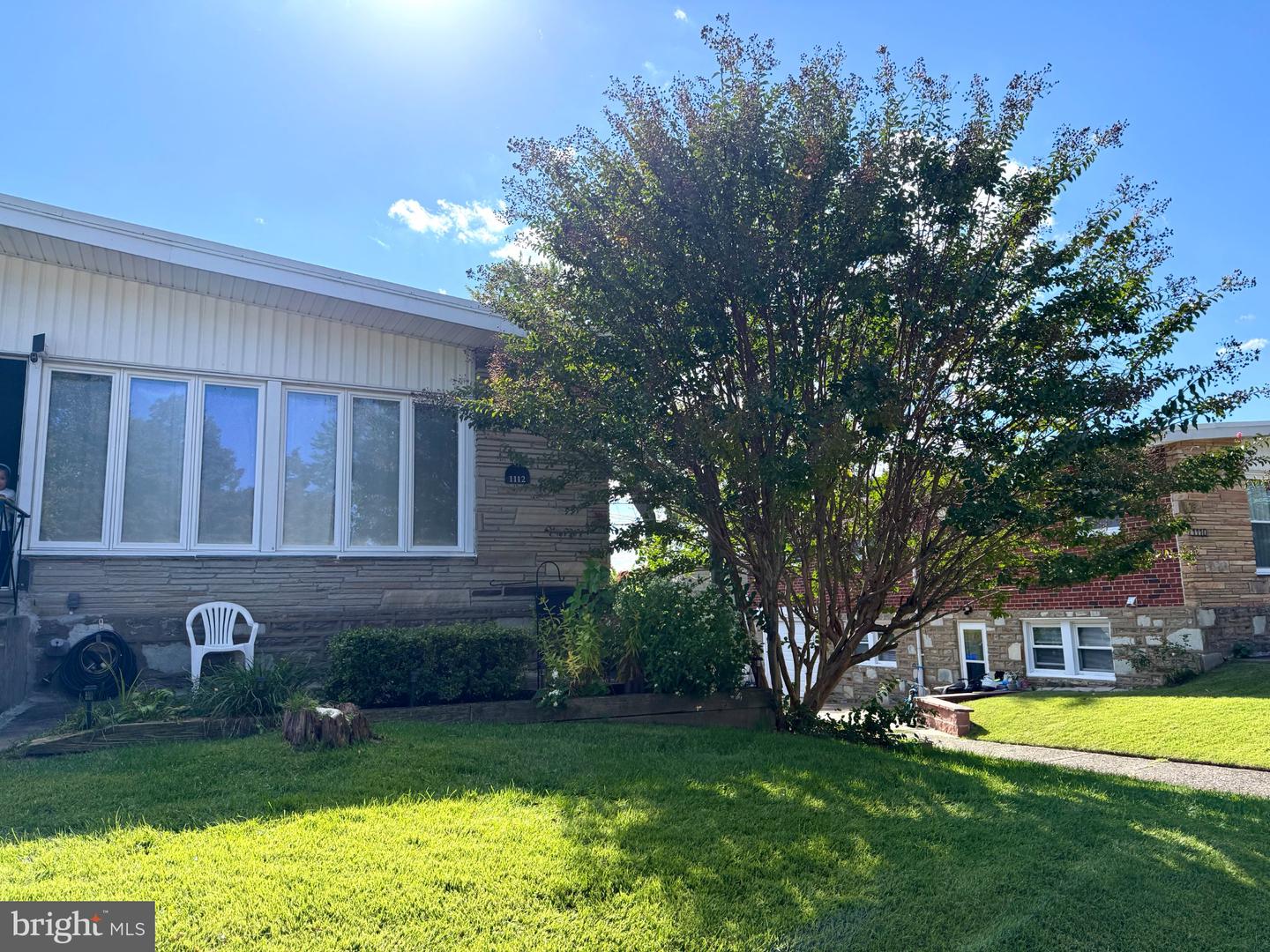 1112 Bingham St Property Photo 3