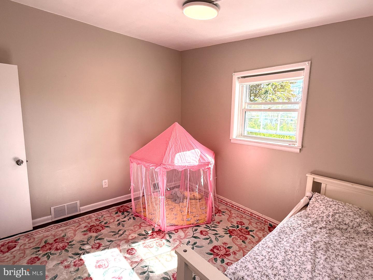 1112 Bingham St Property Photo 14
