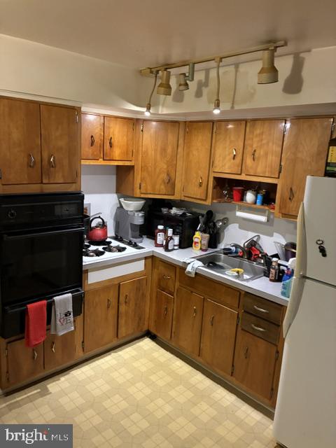6117 Colgate St Property Photo 5