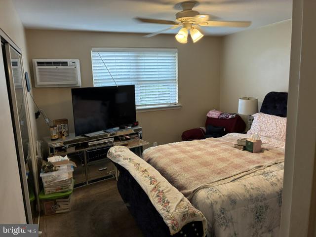 6117 Colgate St Property Photo 17