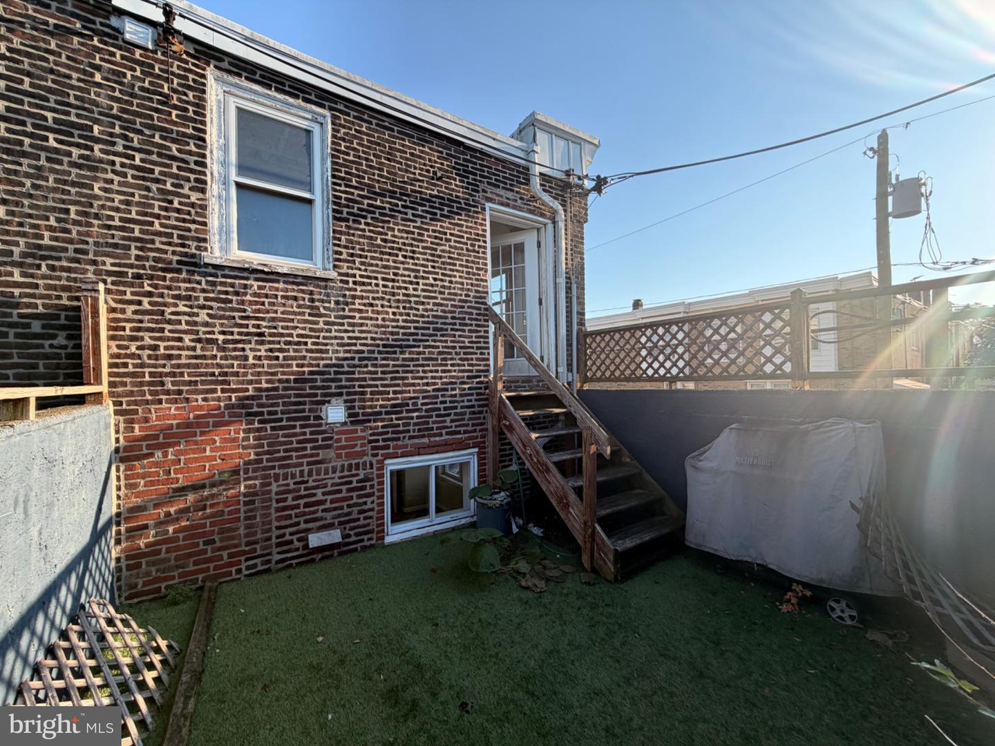 2842 Aramingo Ave Property Photo 40