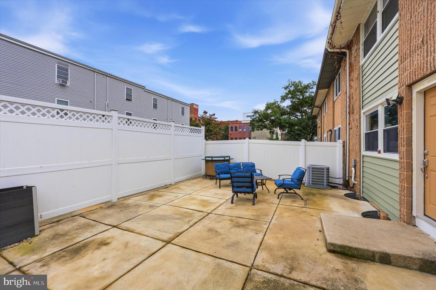 1316 Germantown Ave #d Property Photo 11