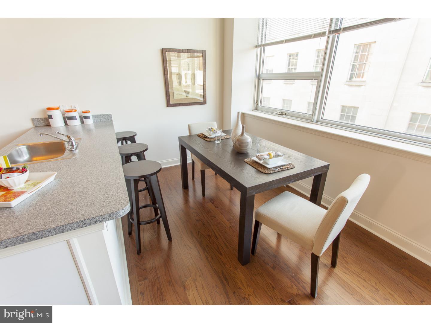 811-1 Filbert St #607 Property Photo 16