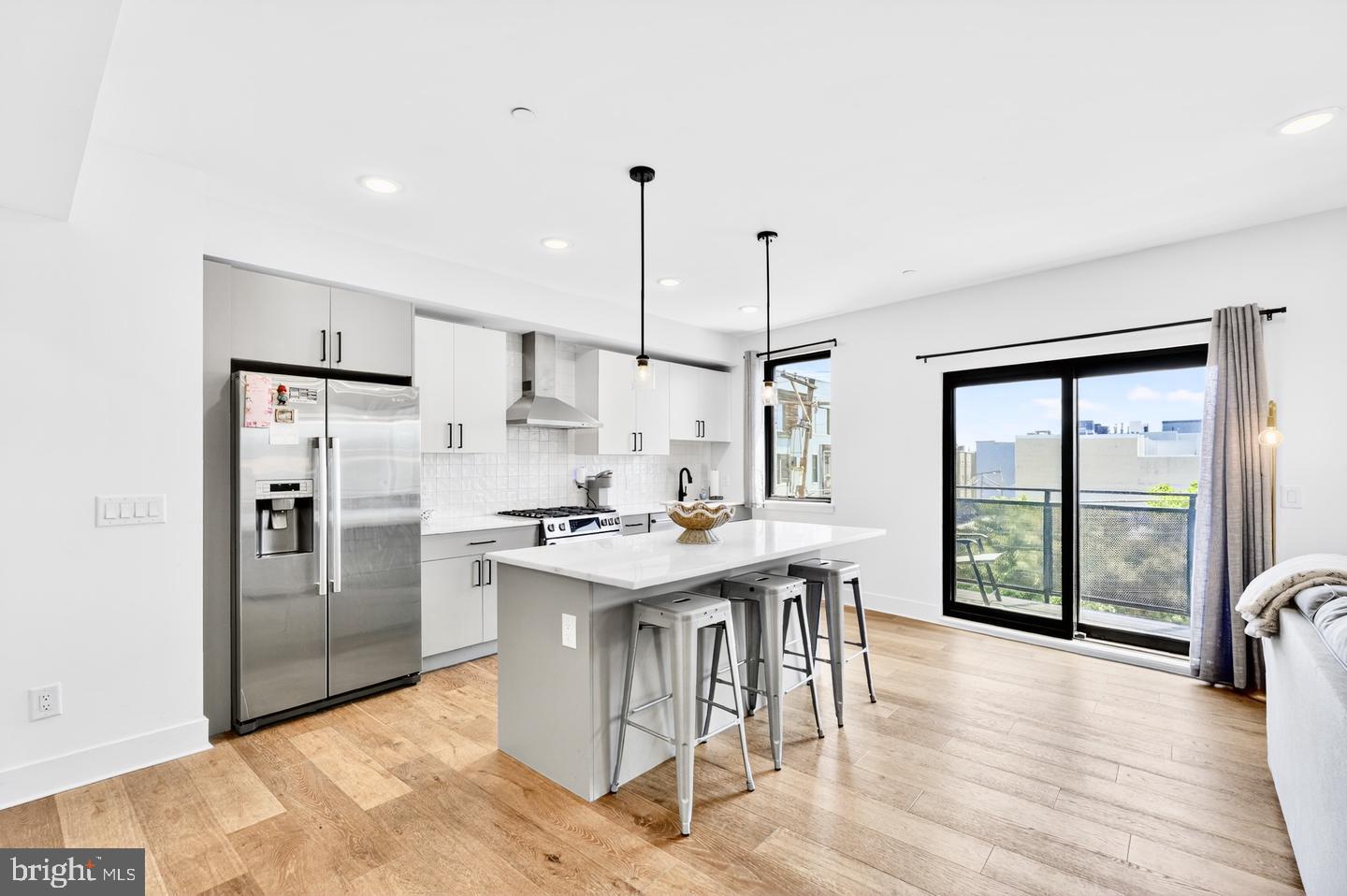 1801 FAIRMOUNT AVE #- UNIT 303 Property Photo 1