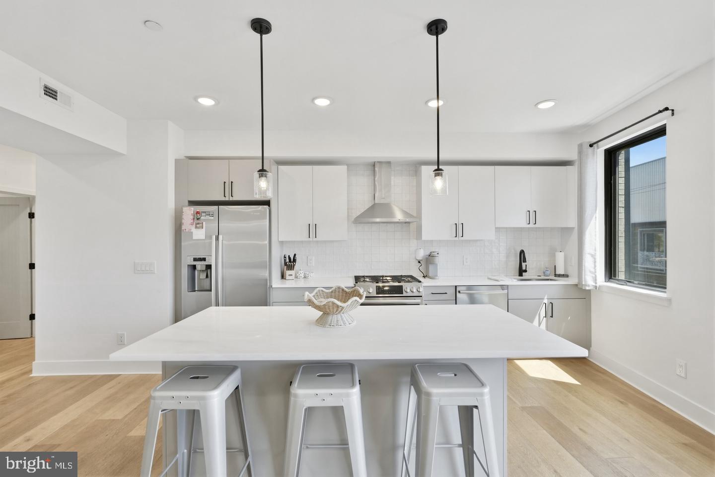 1801 Fairmount Ave #- Unit 303 Property Photo 6