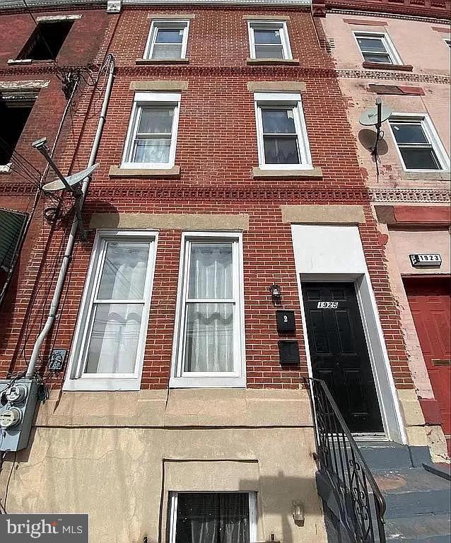 1925 W NORRIS ST #1 Property Photo 1