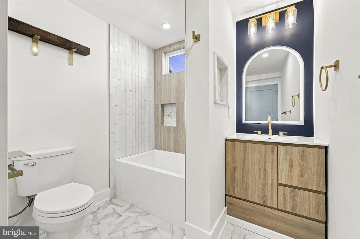 2204 Ritter St Property Photo 12