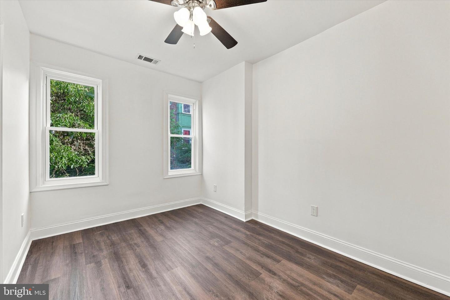 5037 Chancellor St Property Photo 18
