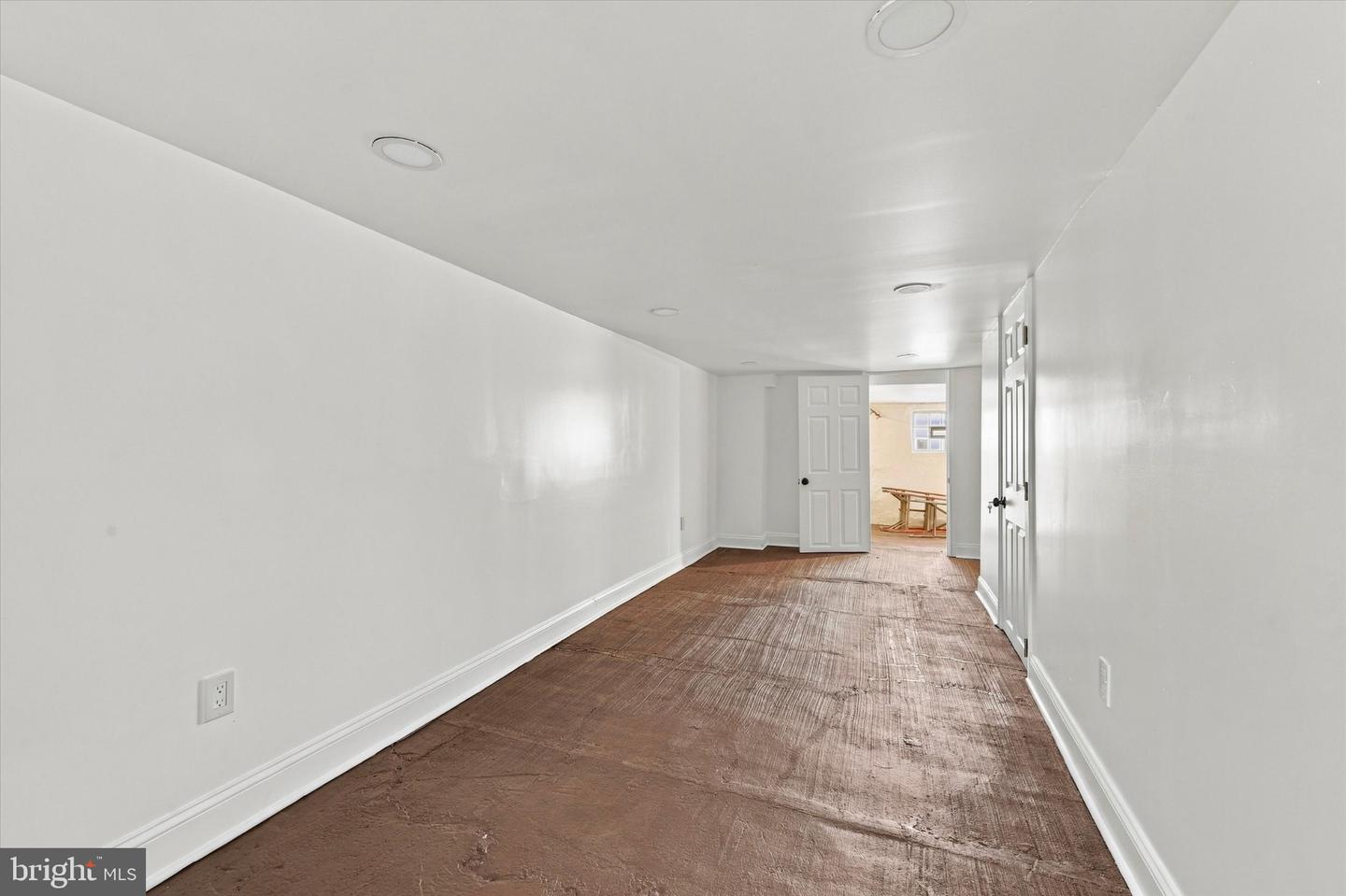 5037 Chancellor St Property Photo 21
