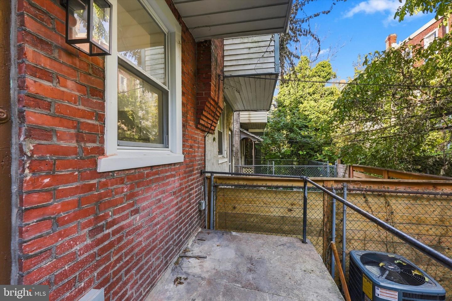 5037 Chancellor St Property Photo 23