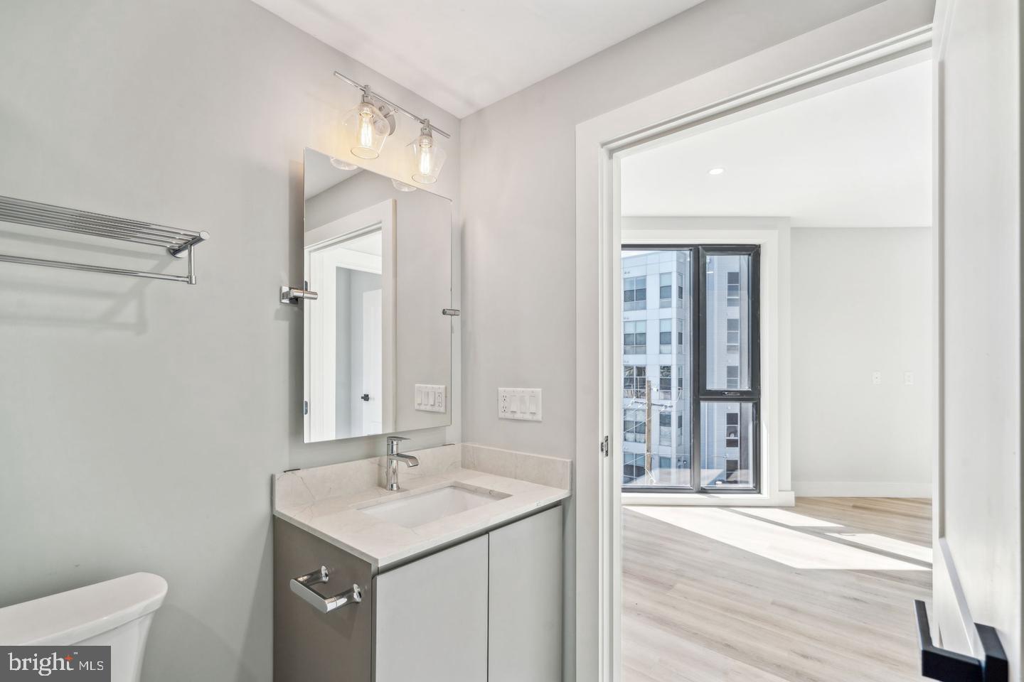 3748-9 Lancaster Ave #201 Property Photo 21