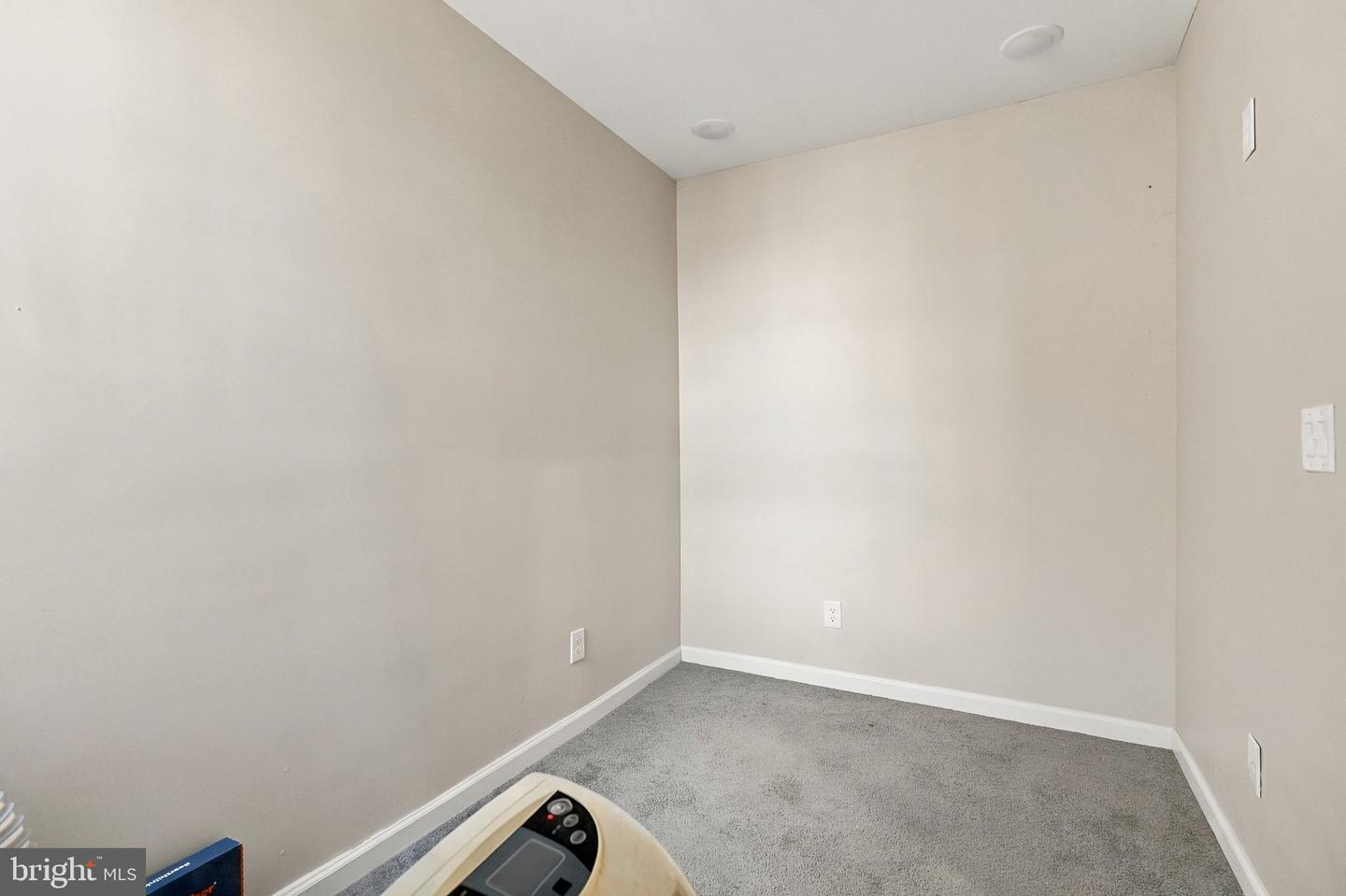 212 N Wanamaker St Property Photo 26
