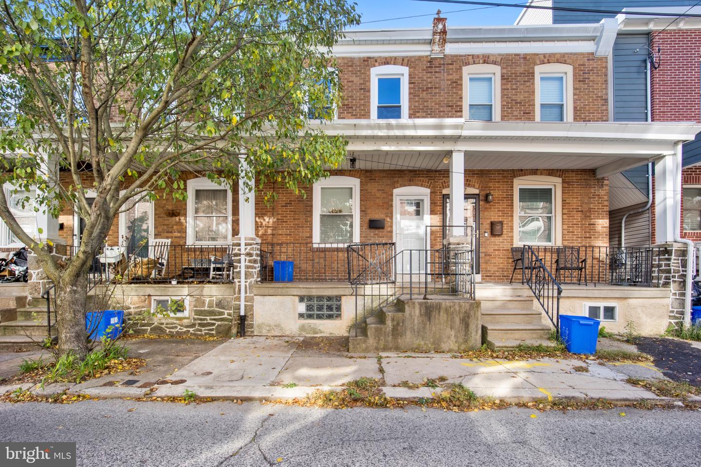 439 DUPONT ST Property Photo 1