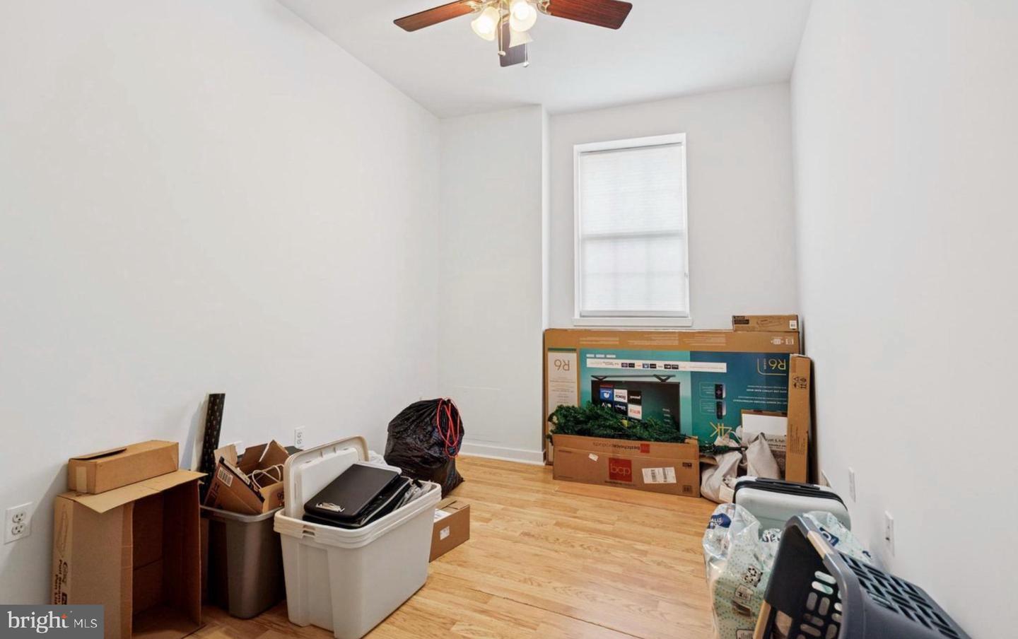 6212 Ridge Ave #d Property Photo 10