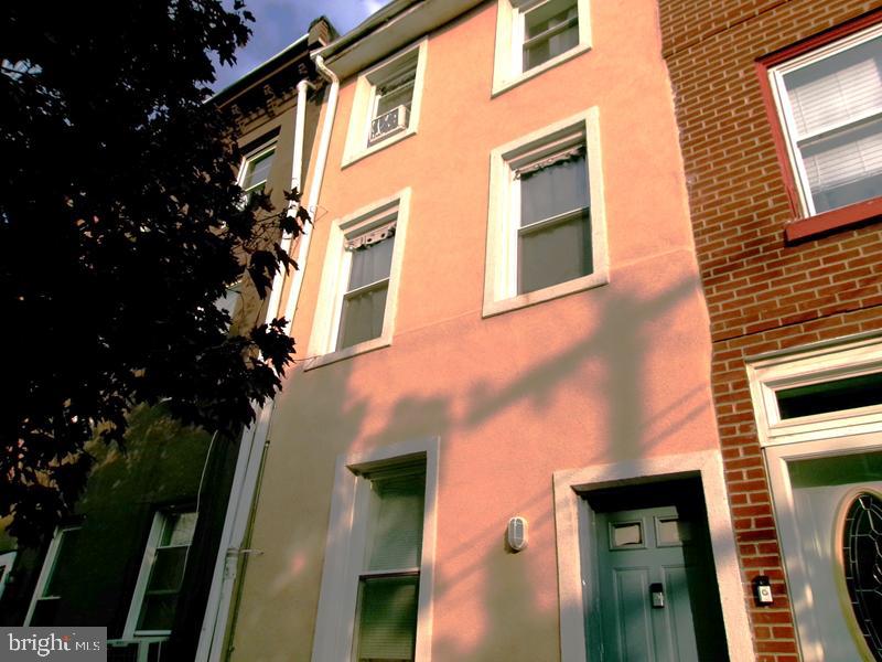 1815 Vineyard St Property Photo 4