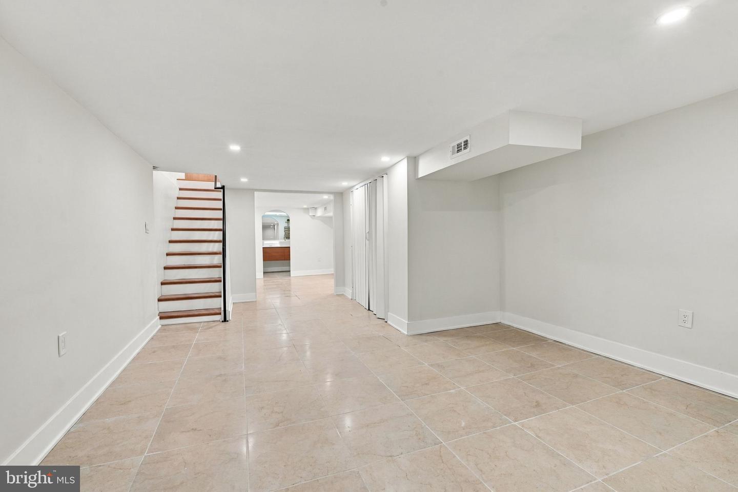 4927 Duffield St Property Photo 19