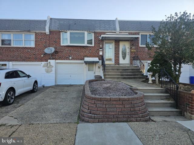 3315 ELLISTON CIR Property Photo 1