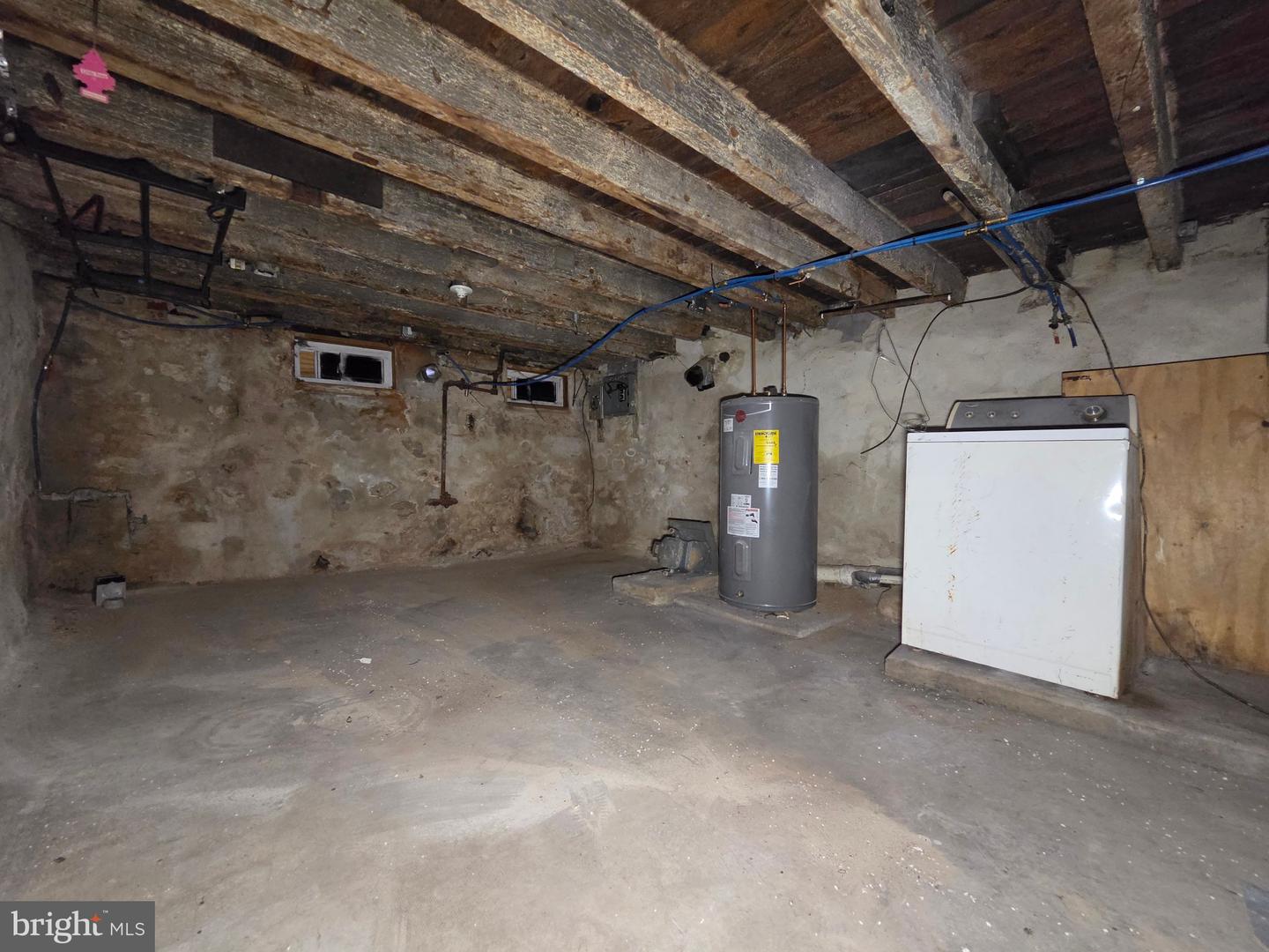140 Hoffman St Property Photo 12